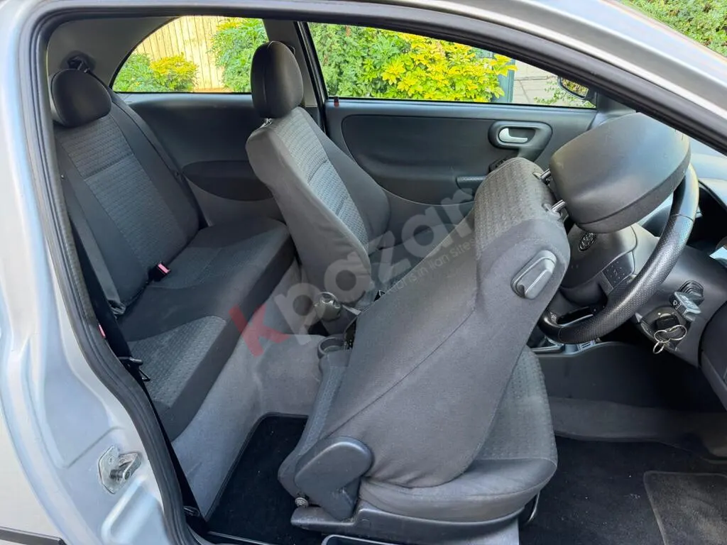 2006 Model Gümüş Renk Temiz Bakılmış Vauxhall Corsa Hatchback — küçük resim 12