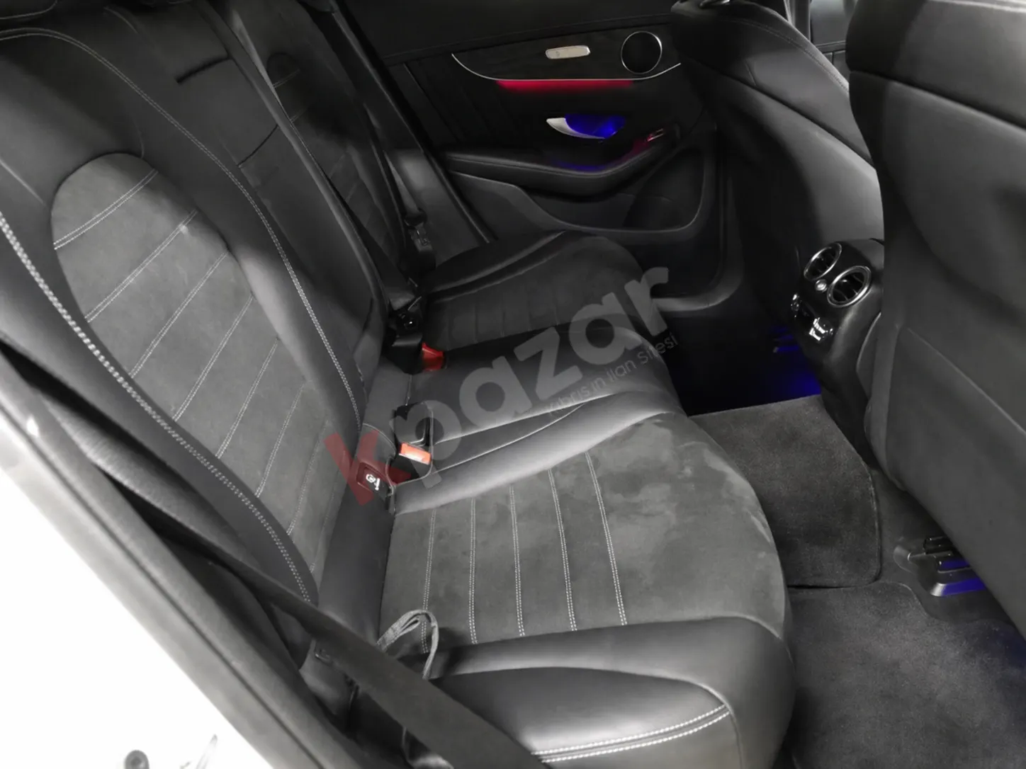 2023 Model Otomatik Mercedes - Benz GLC Coupe — küçük resim 4