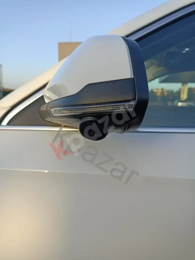 TOGG T10X BEYAZ SUV ELEKTRİKLİ YERLİ ARAÇ UZUN MENZİLLİ NEREDEYSE SIFIR KM  — küçük resim 4