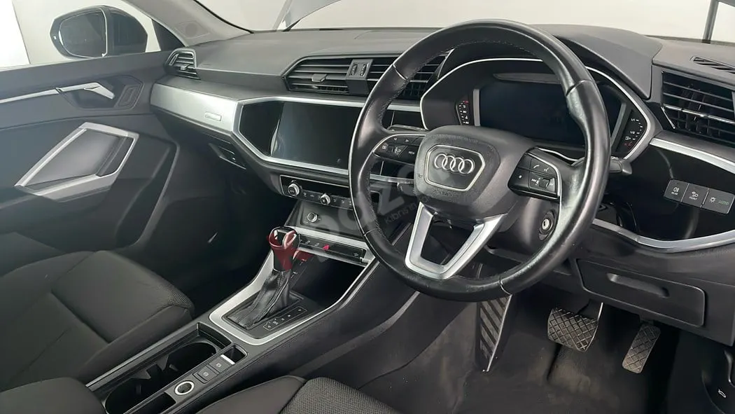 2021 Model Audi Q3 1.5 T FSi 35 Sport S-Tronic SUV — küçük resim 14